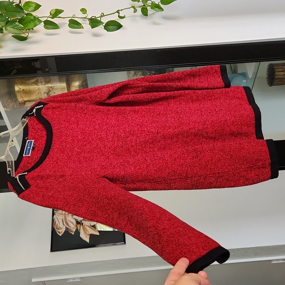 Tunic - Picture 4 of 5